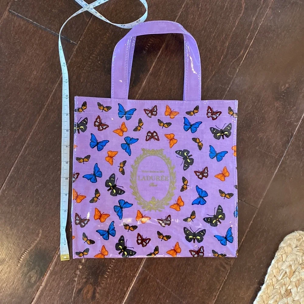 Lay free Paris Tote bag. 10” x 10”. New condition - Picture 3 of 4